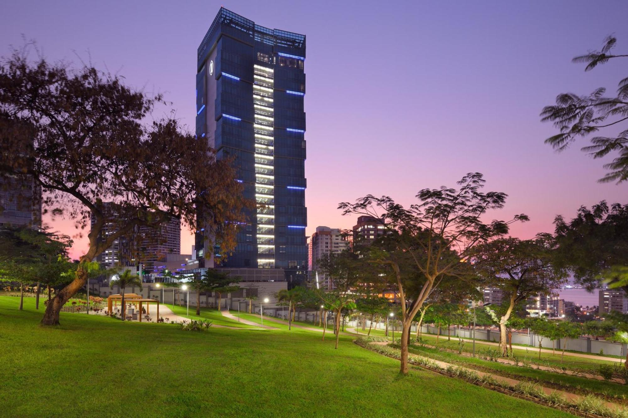 Intercontinental Luanda Miramar By Ihg Hotel Buitenkant foto